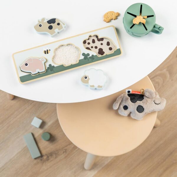 Done by Deer puidust pusle loomade sobitamise mäng