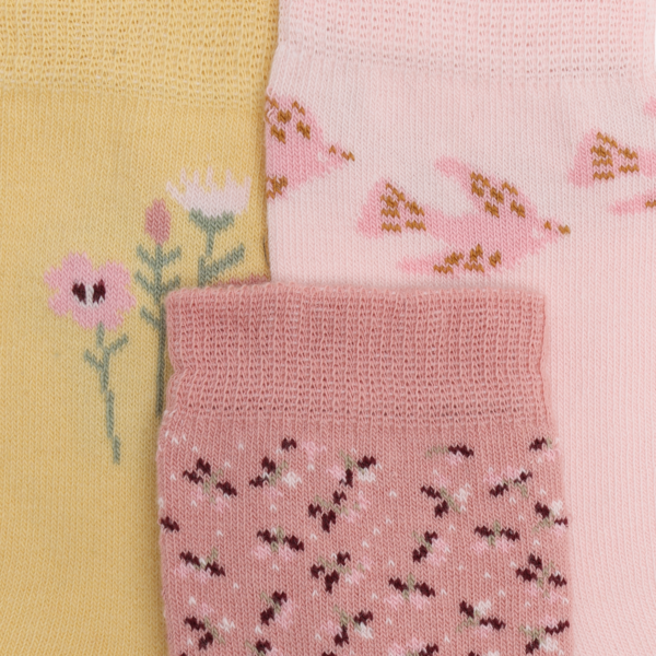 tüdrukute lilledega sokikomplekt