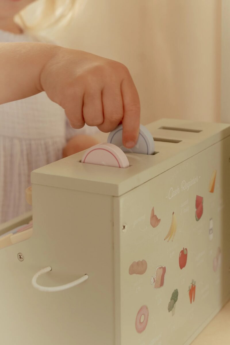 Little Dutch puidust laste mängu kassaaparaat
