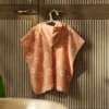 Jollein beebide vanni pontšo lilledega